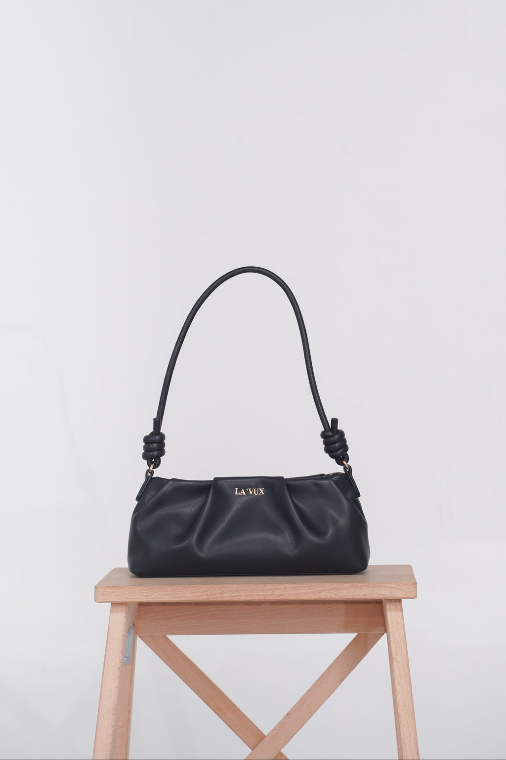 Miss Liorae 0.1 - Black